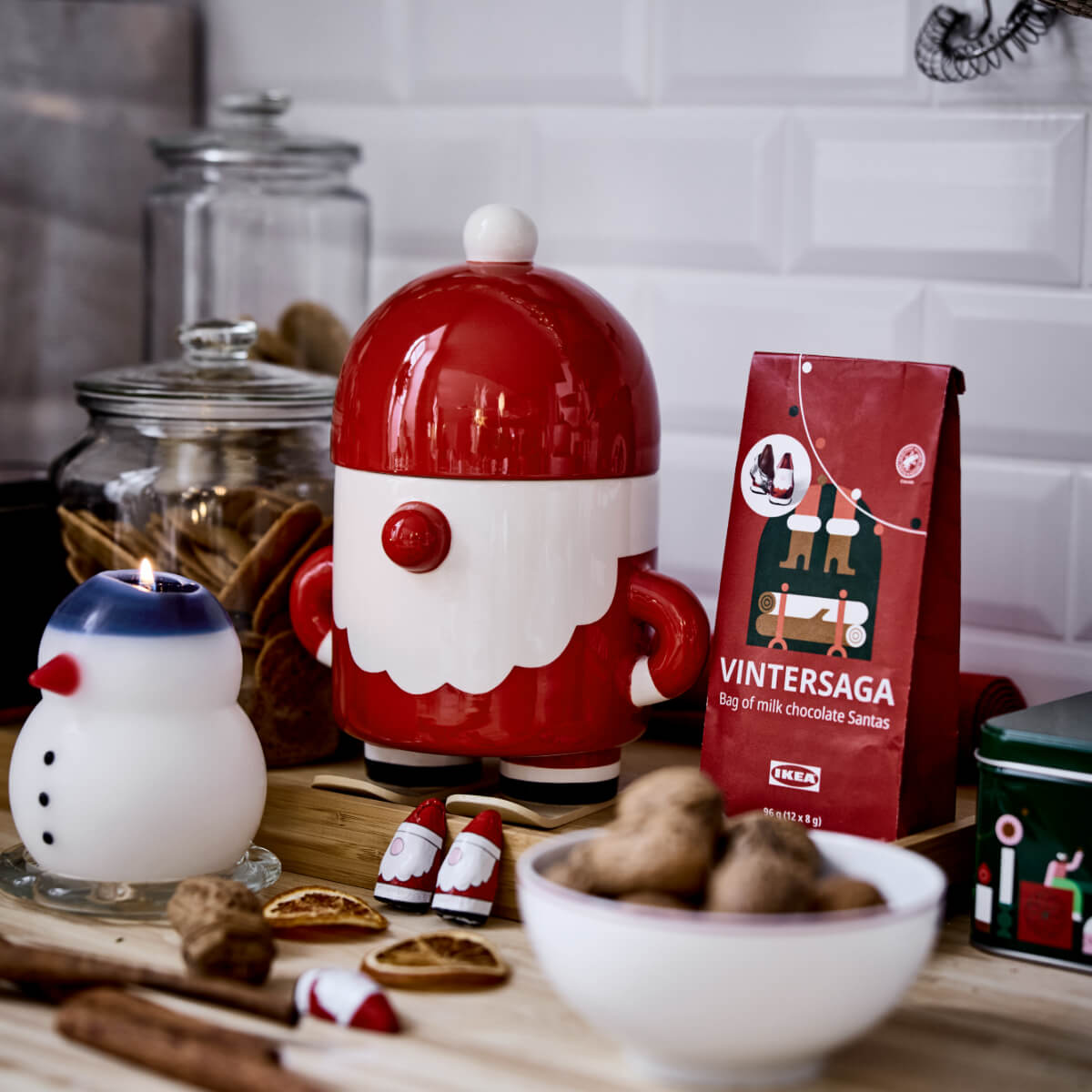 IKEA Christmas Collection 2025: Traditional Decor with a Modern Twist 38 PE995814