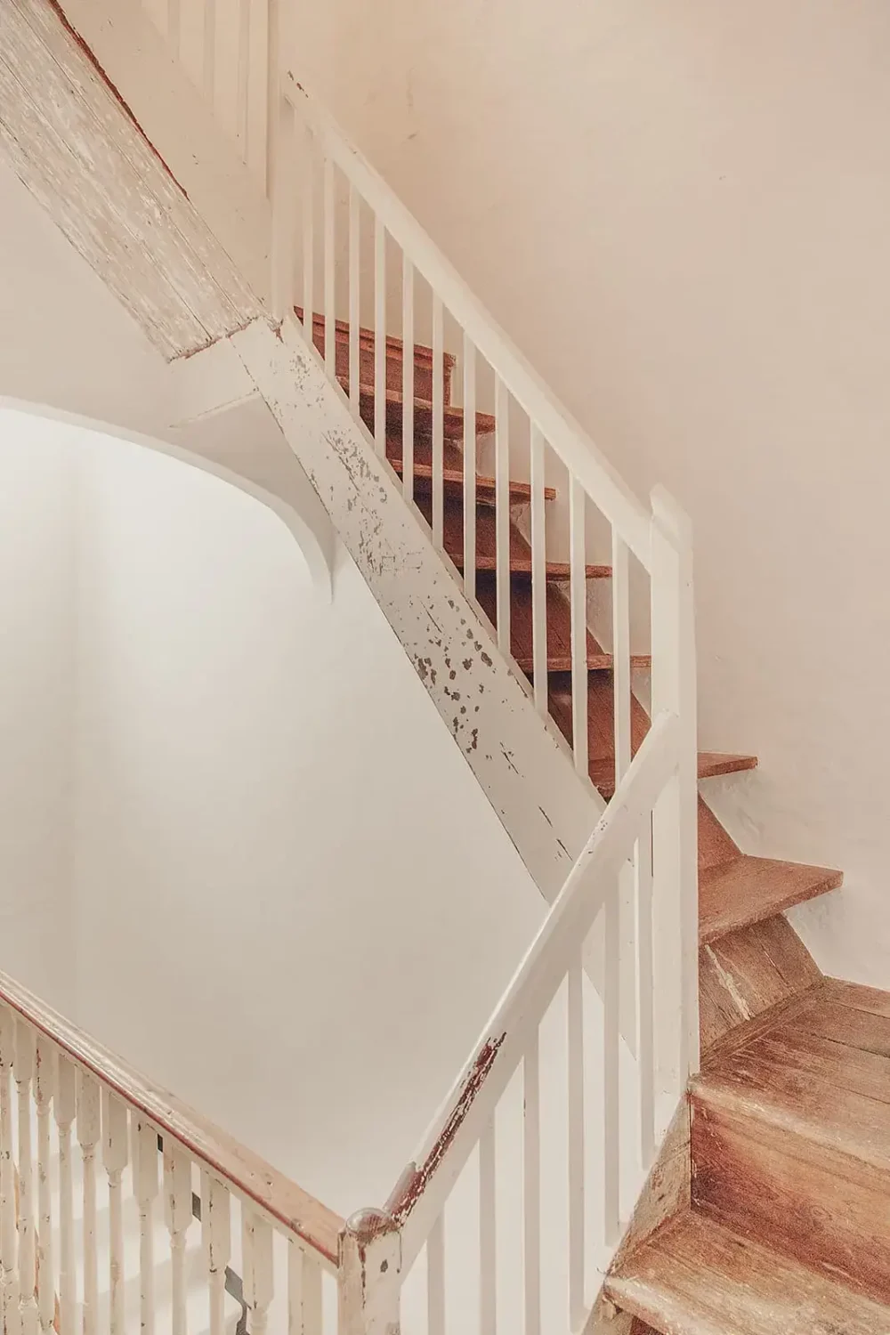 Authentic and Elegant Spaces in a Historic Menorca Townhouse 21 S7 25 ubiktn Authentic and Elegant Spaces in a Historic Menorca Townhouse