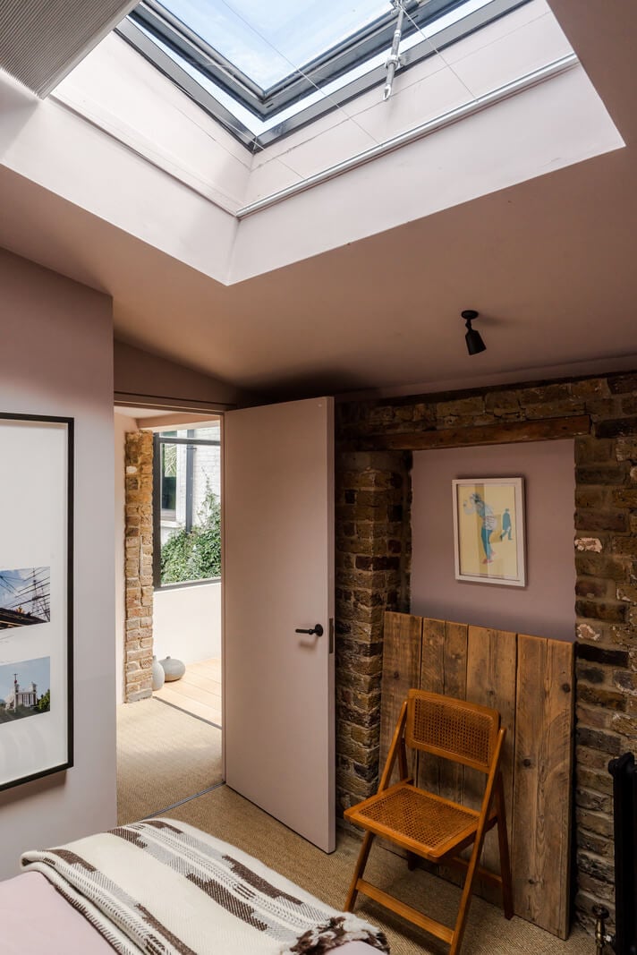 An Industrial Mews House with a Sebastian Cox deVOL Kitchen 20 bedroom exposed brick skylight