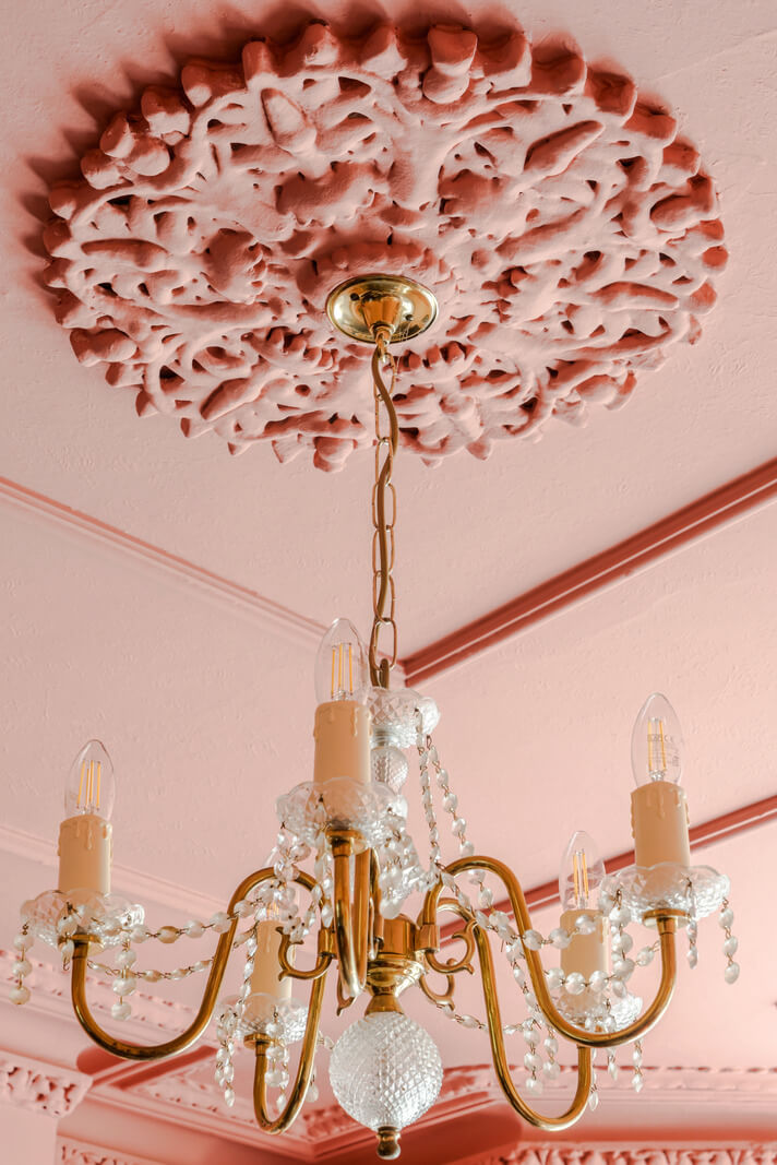 A Two-Tone Pink Living Room in a Victorian London House 6 ceiling rosette