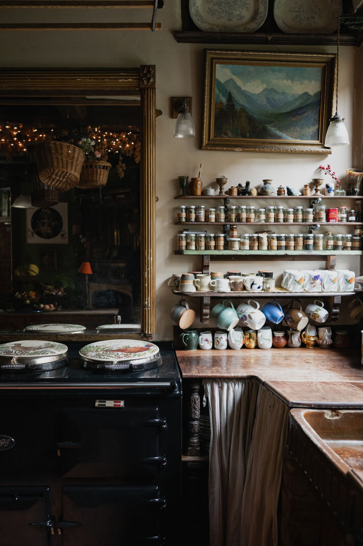 Medieval Craftsmanship & Georgian Elegance in an English Townhouse 7 kitchen detail