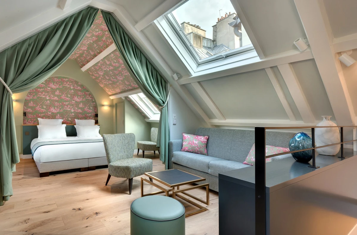 Where To Stay in the Latin Quarter of Paris 41 les rives de notre dame chambres suite junior Where To Stay in the Latin Quarter of Paris
