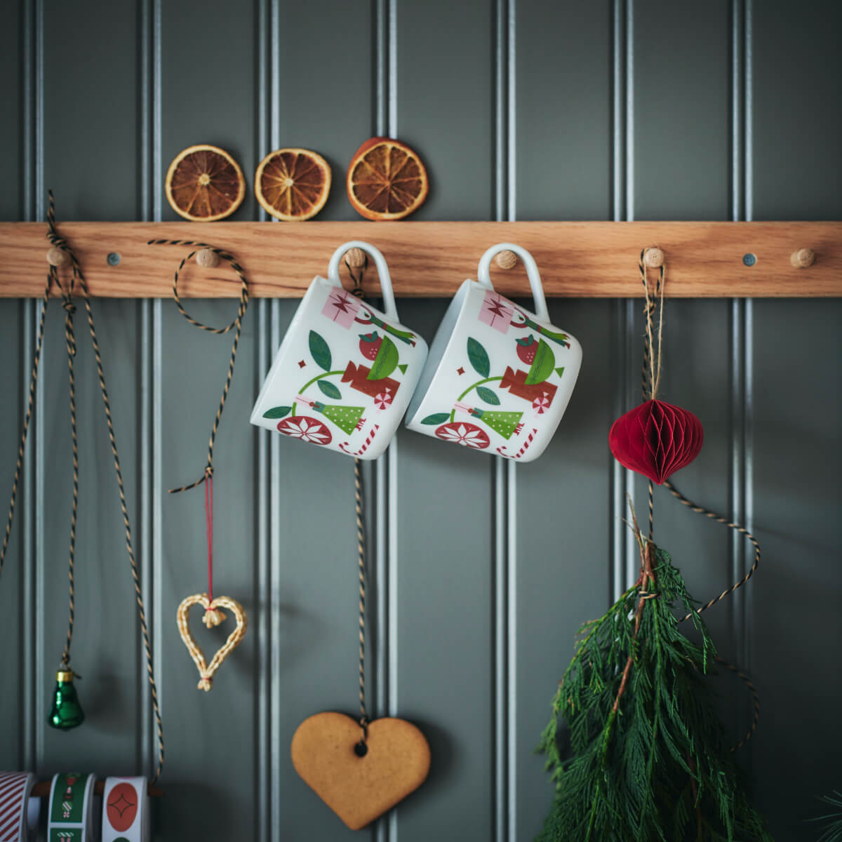 IKEA Christmas Collection 2025: Traditional Decor with a Modern Twist 29 mugs-ikea-christmas-collection-2025-nordroom