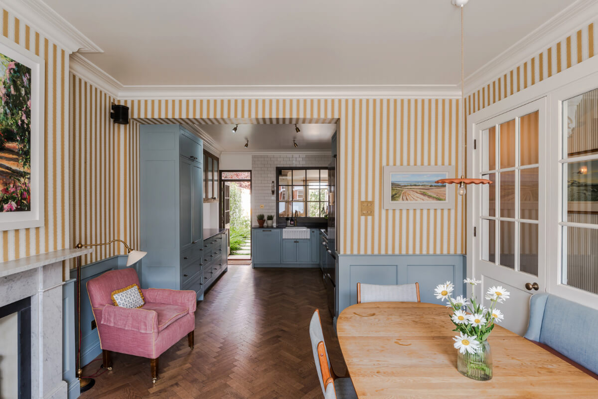 Color, Pattern, and Texture in a Renovated London Townhouse 5 open-plan kitchen dining room striped wallpaper