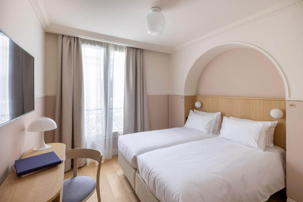 Where To Stay in the Latin Quarter of Paris 31 pink room hotel oratio paris Where To Stay in the Latin Quarter of Paris