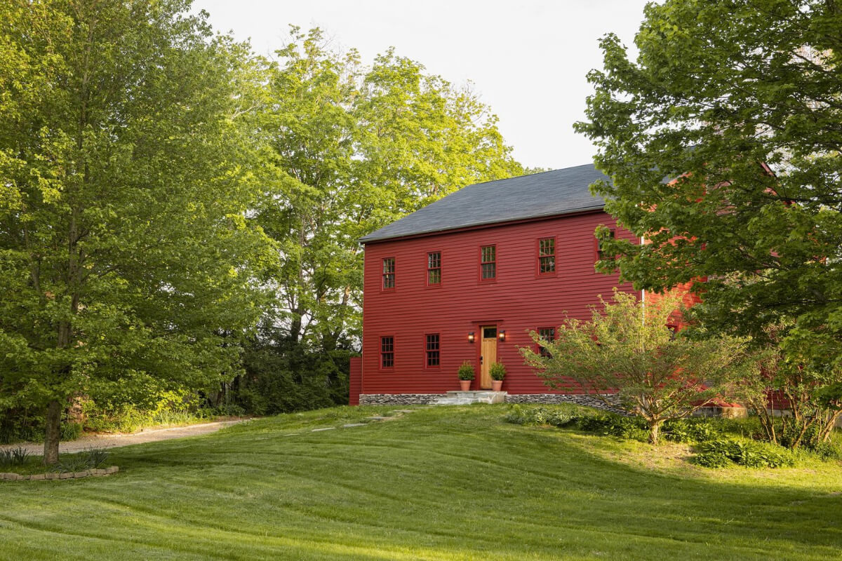 A Reimagined Farmhouse by Corbin Bernsen and Amanda Pays Lists for $4.6 Million 2 red barn house