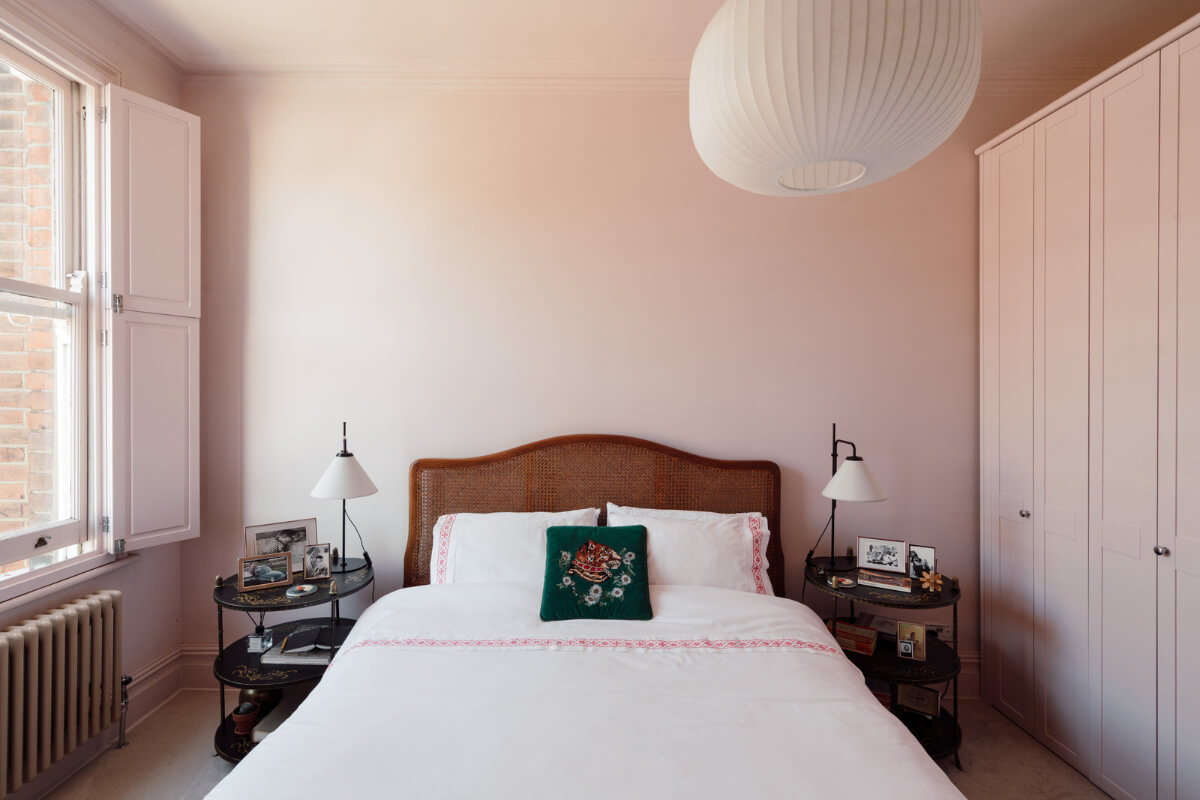 Pastel Tones and Deep Yellow in an Early 20th-Century London Apartment 19 soft pink bedroom