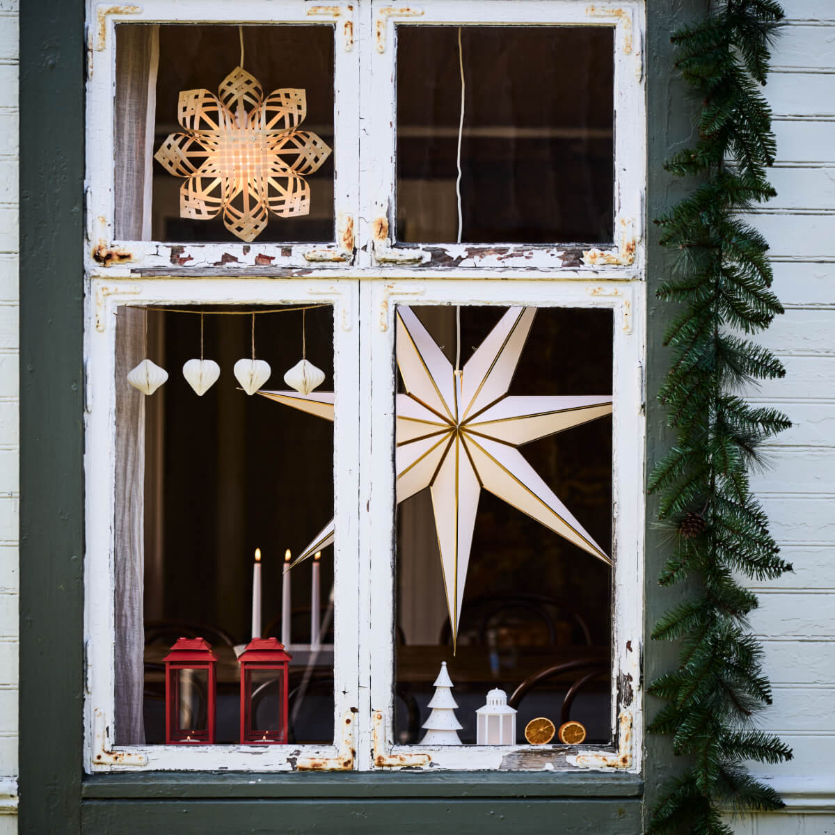 IKEA Christmas Collection 2025: Traditional Decor with a Modern Twist 3 star lighting strala collection ikea christmas collection 2025 nordroom IKEA Christmas Collection 2025: Traditional Decor with a Modern Twist