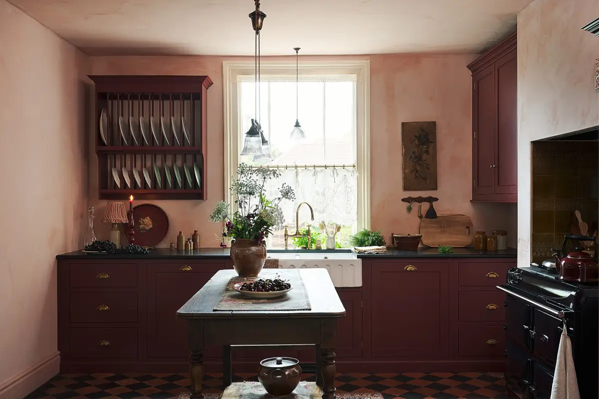 A Deep Red deVOL Kitchen with Vintage Elements in a Victorian Home 4 3TheRealShakerKitchen deVOL LOW RES A Deep Red deVOL Kitchen with Vintage Elements in a Victorian Home