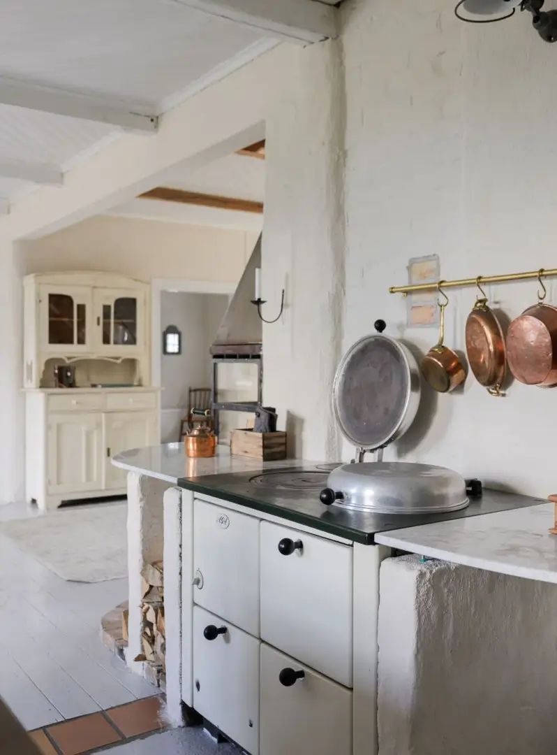 Historic Character and a deVOL Kitchen in a Swedish Country House 14 aga stove