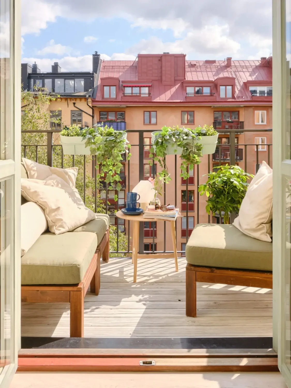 Pastel Hues in a Light-Filled 1880s Apartment in Stockholm 16 balcony