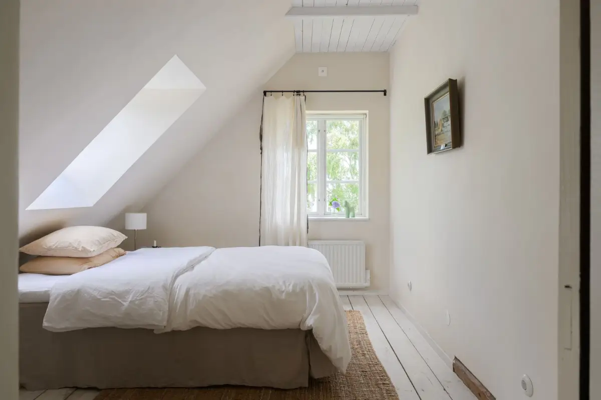 Historic Character and a deVOL Kitchen in a Swedish Country House 38 bedroom