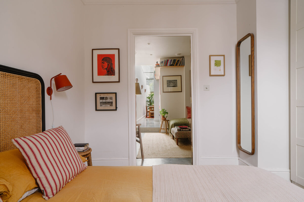 A Modern Ground-Floor Apartment with a Tiny Patio Garden 17 bedroom view into apartment