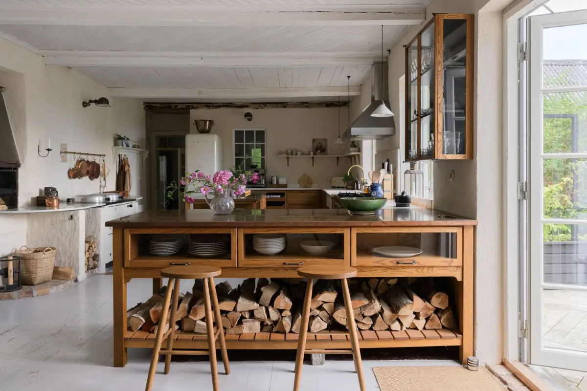 Historic Character and a deVOL Kitchen in a Swedish Country House 12 devol haberdasher kitchne