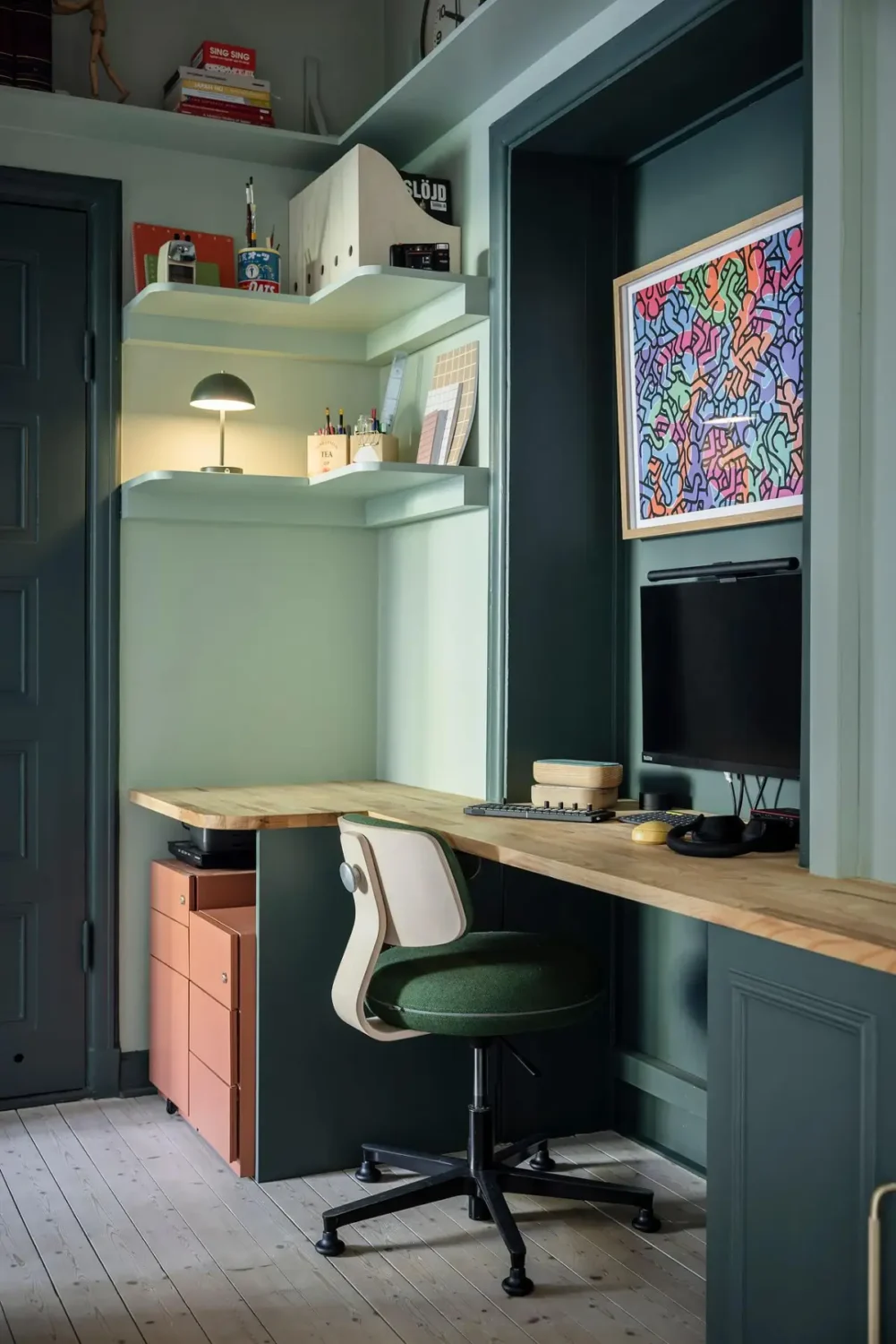 Best of 2025: Home Offices 13 green home office built-in desk shelves