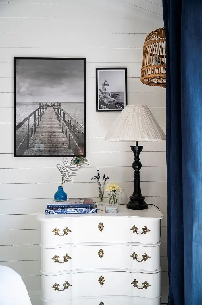 Scandinavian Design Meets The Hamptons in a Swedish Country House 56 c