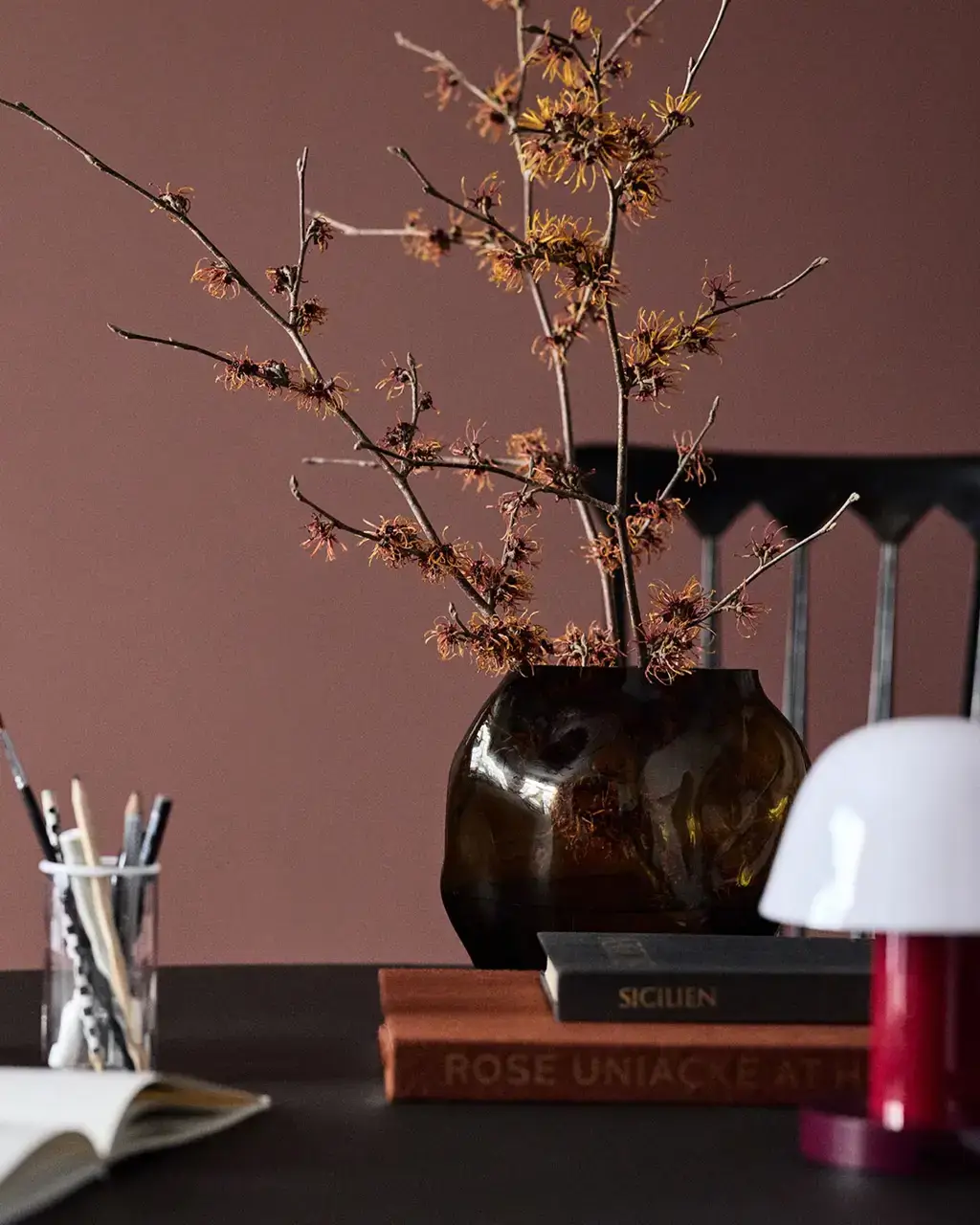 Jotun Lady Color Palette 2026: Soulful Spaces 8 jotun-livingroom-2951-sophisticated-red
