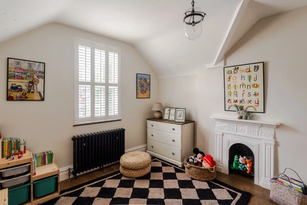 A Three-Bedroom Duplex Apartment with a Large Roof Terrace in London 21 kids bedroom checkerboard rug