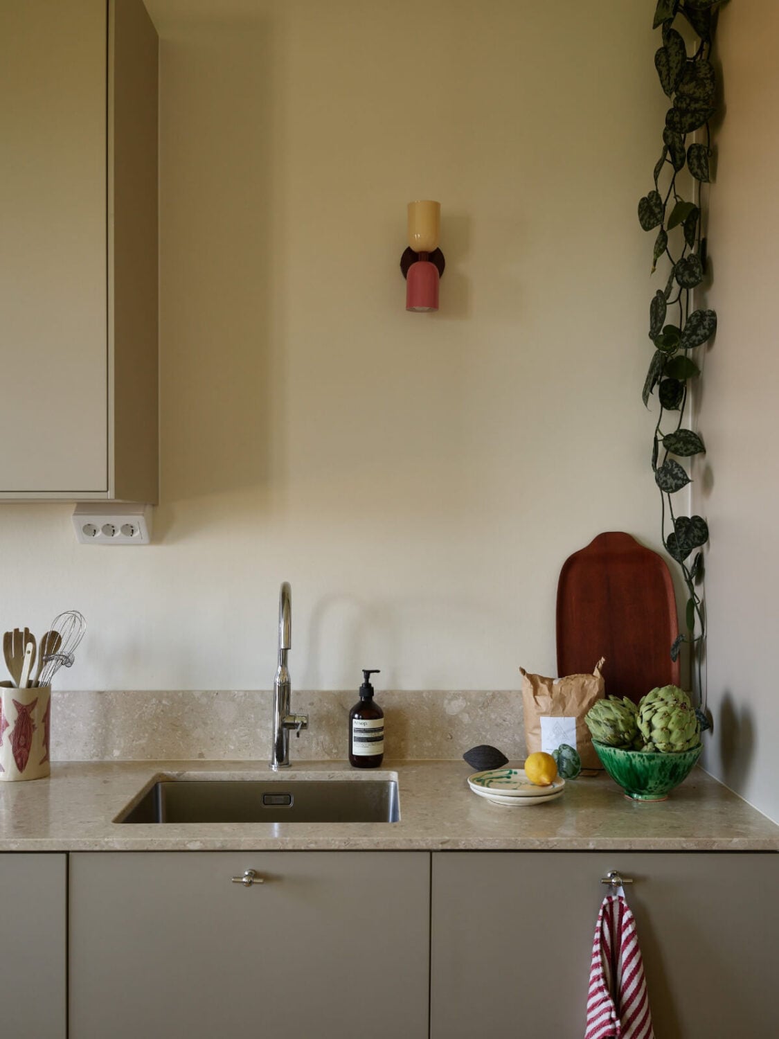 A Stockholm Apartment with a Butter-Yellow Bedroom 9 kitchen detail