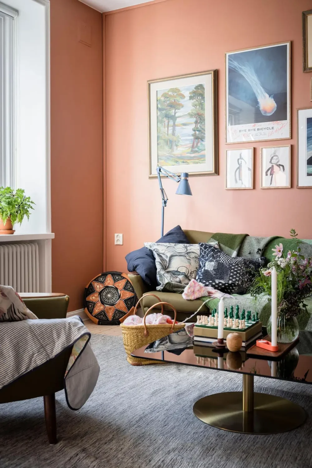 A Colorful 1920s Family Apartment in Sweden 5 c