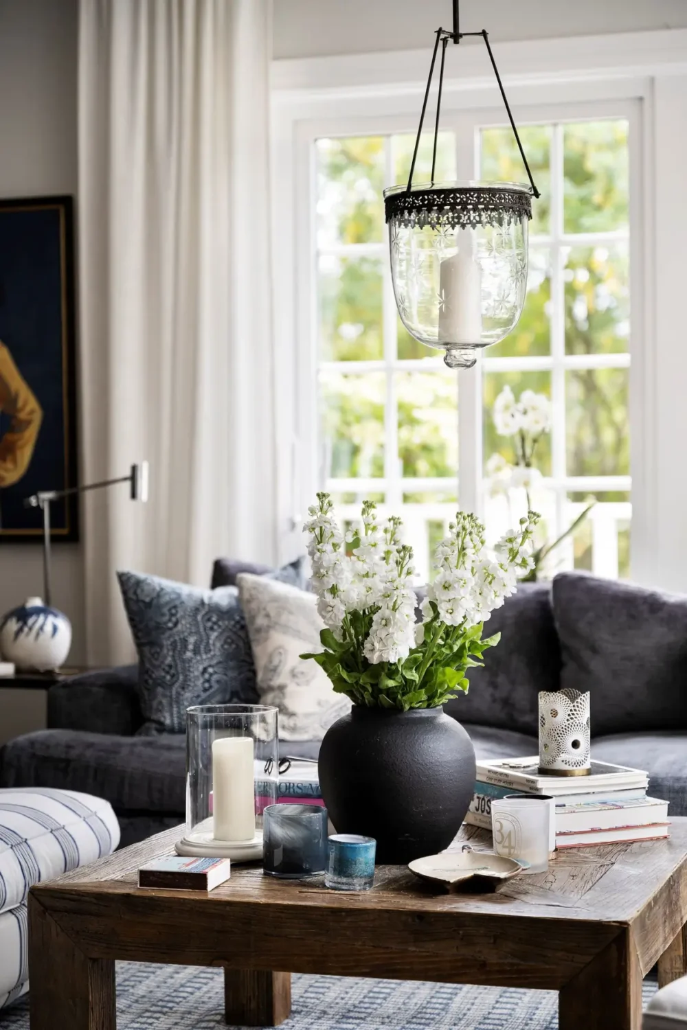 Scandinavian Design Meets The Hamptons in a Swedish Country House 12 living room detail coffee table