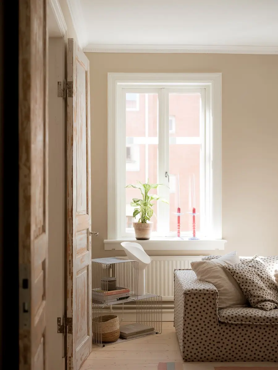 Neutral Shades and Period Elements in a Scandi Apartment 8 living room detail