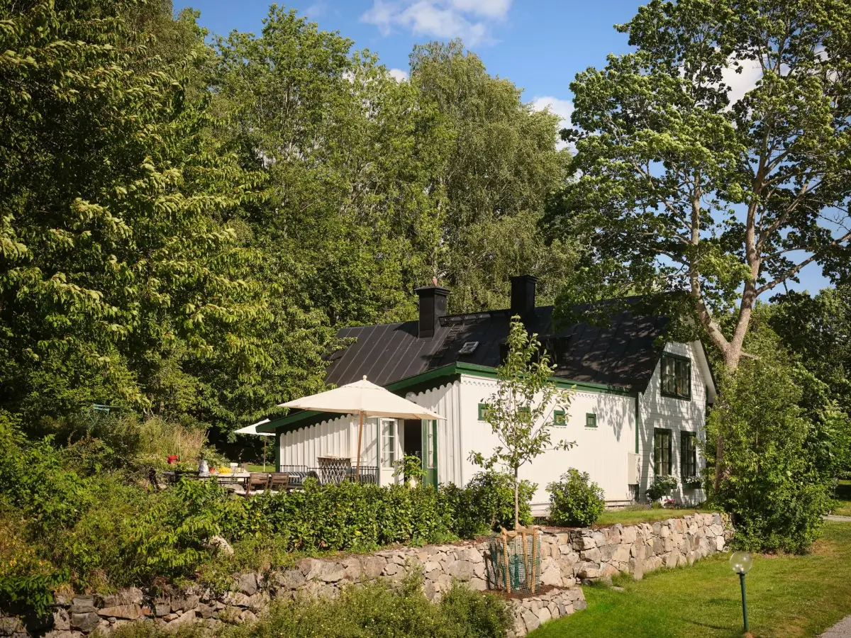 A Colorful Family Home in an Old Gardener's Cottage in Sweden 47 swedish country house