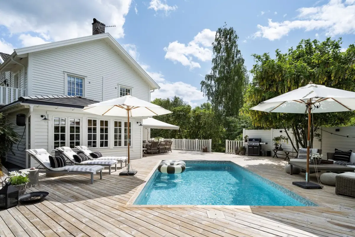 Scandinavian Design Meets The Hamptons in a Swedish Country House 60 swedish house swimming pool
