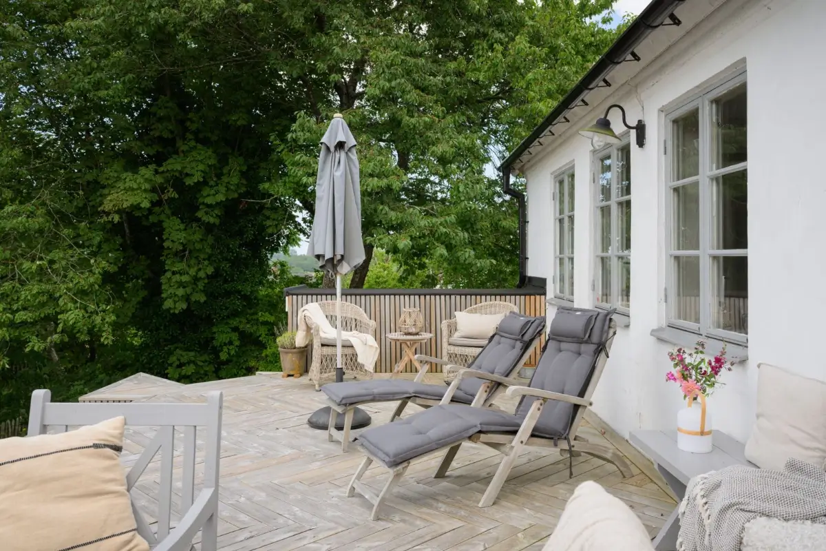 Historic Character and a deVOL Kitchen in a Swedish Country House 40 terrace