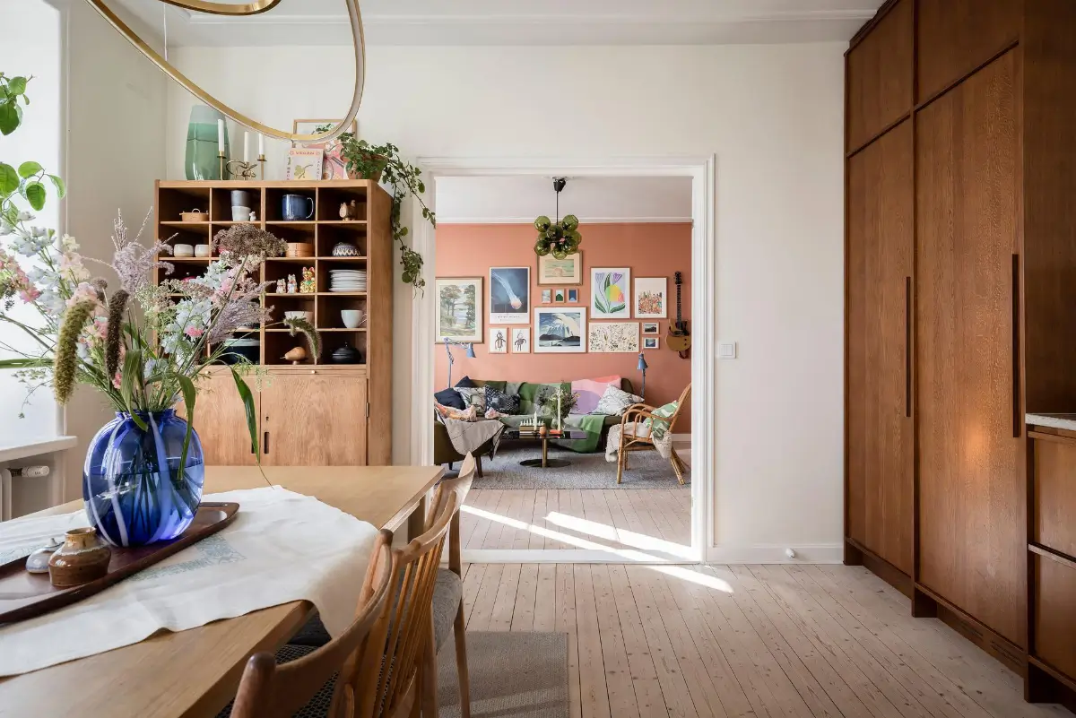 A Colorful 1920s Family Apartment in Sweden 10 view into living room