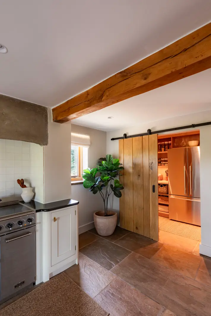 Modern Interiors in an Old Dry-Stone Barn in England 4 barnhouse england24