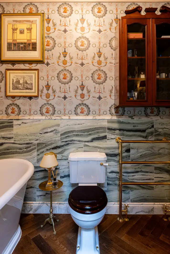 50 Bathroom Wallpaper Ideas Adding Color, Style, and Expression 24 bathroom iksel wallpaper green marble tiles nordroom