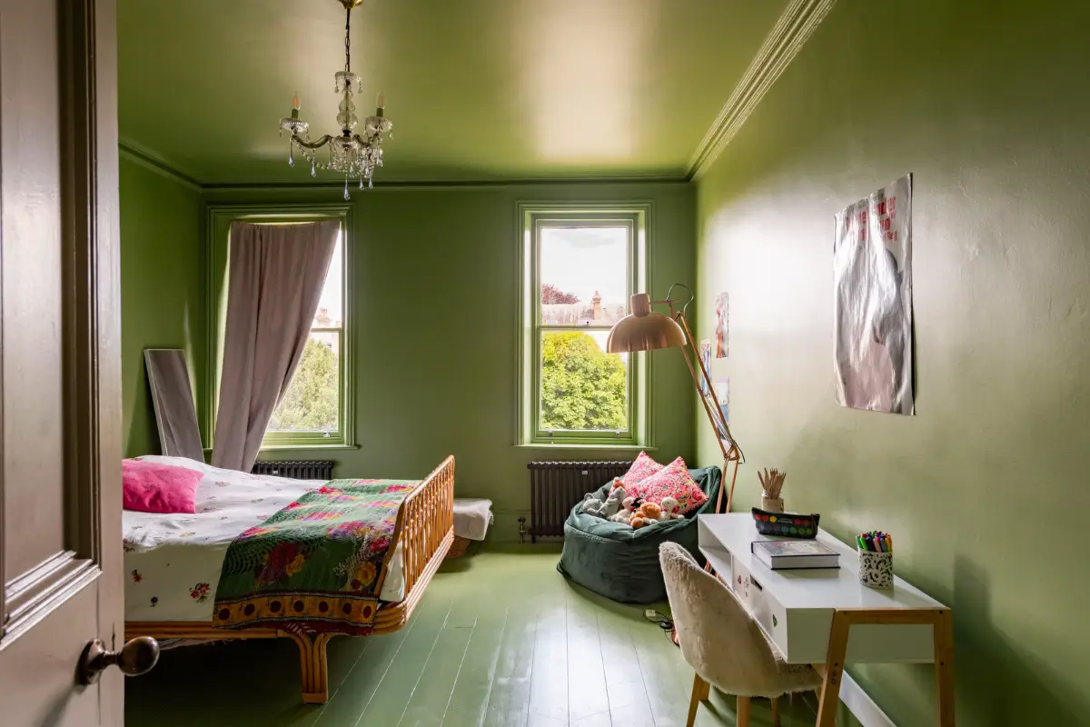 A Dramatic Color Palette in a Large Victorian Family Townhouse 23 color drenched green bedroom