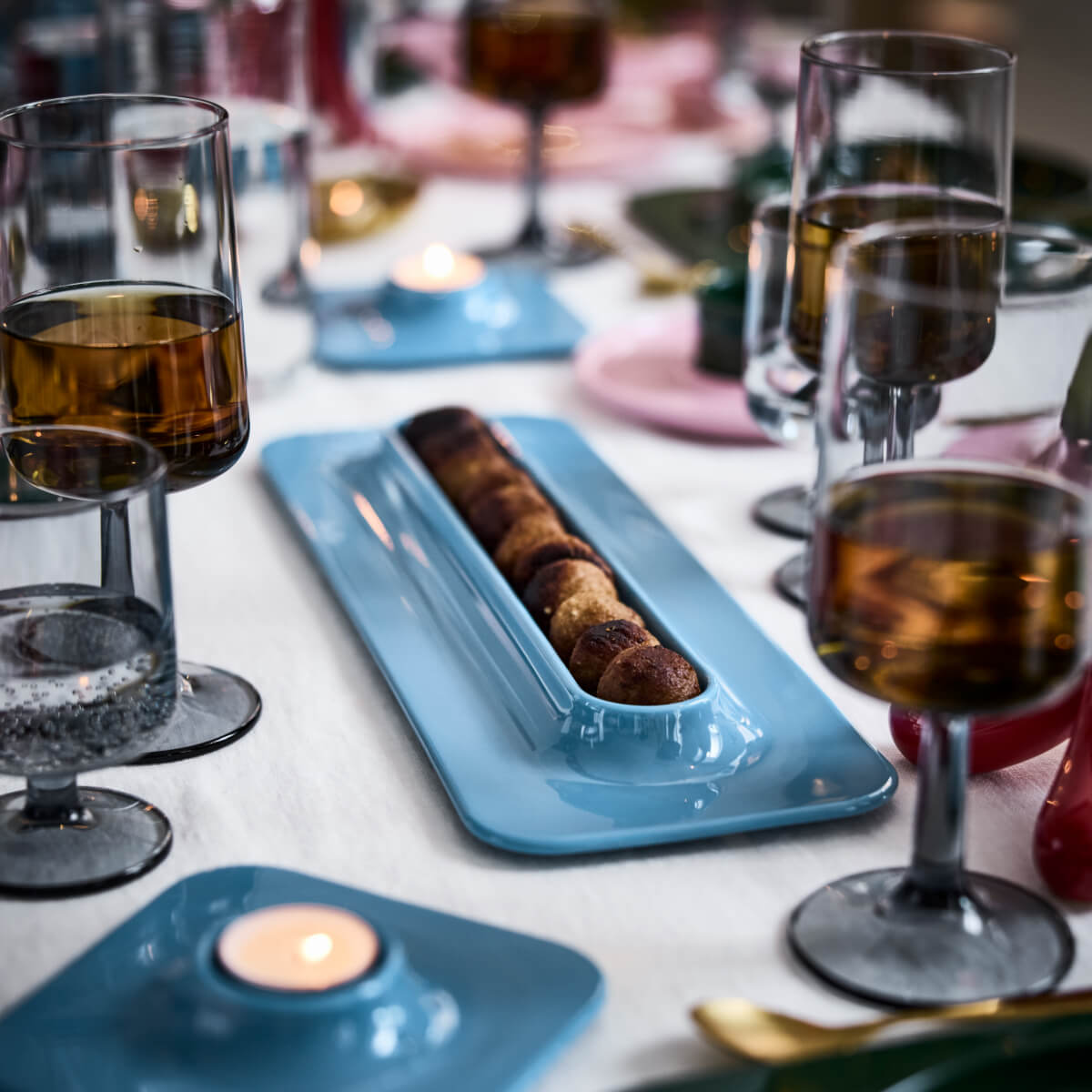 Gustaf Westman Collection for IKEA: Playful, Colorful and Festive 9 meatball-plate-gustaf-westman-ikea-vinterfint-collection-tableware-home-decor-nordroom.jpg