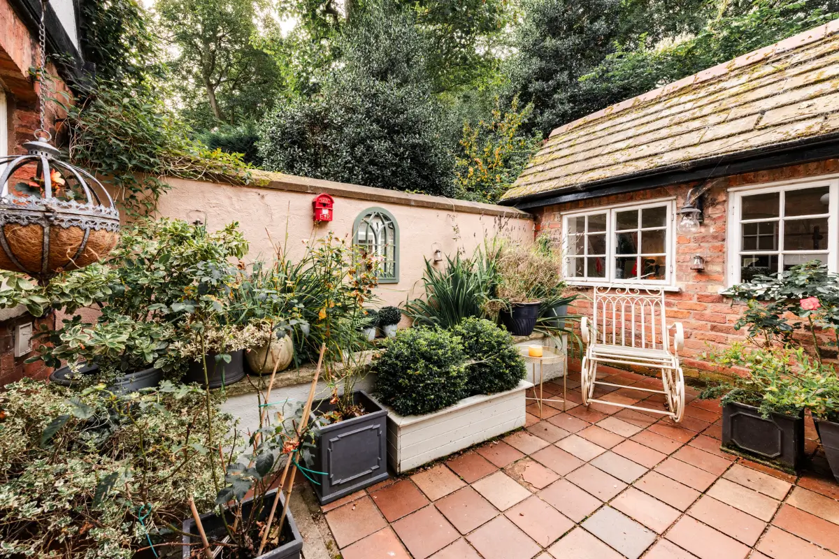 A Charming Timber-Framed Victorian Country House in England 25 north-lodge