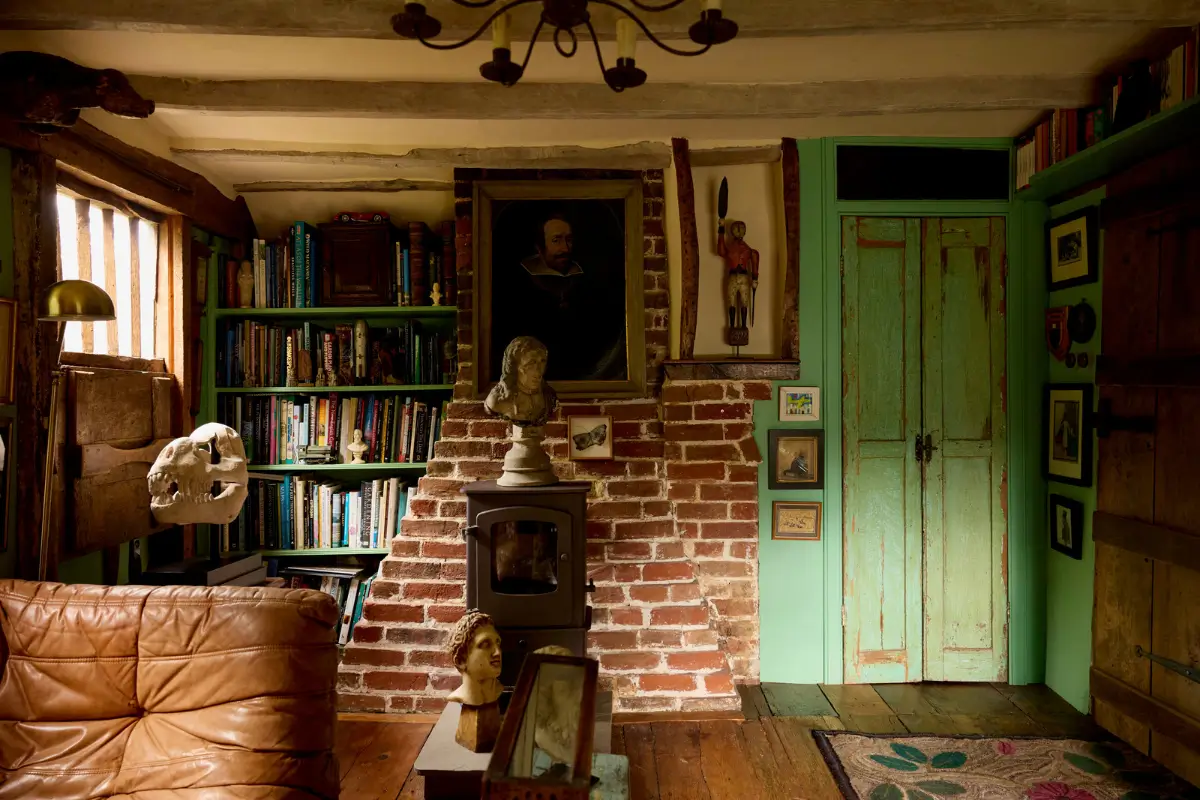 An English Cottage with Historic Character and a Charming Garden 18 palm-cottage13