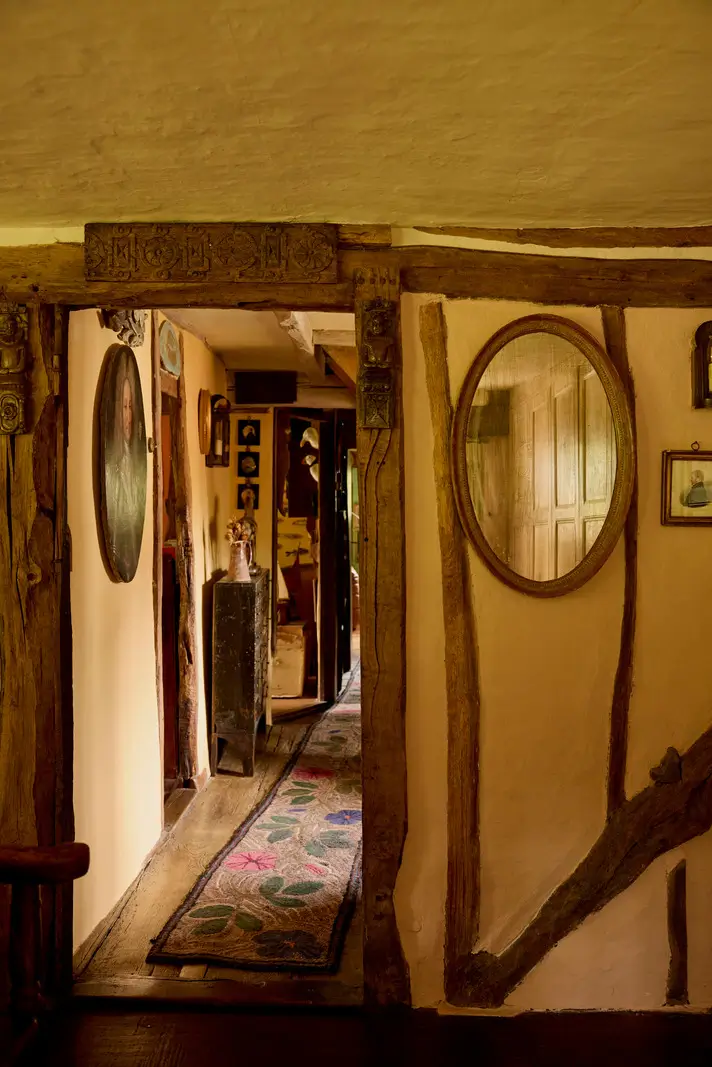 An English Cottage with Historic Character and a Charming Garden 20 palm-cottage14