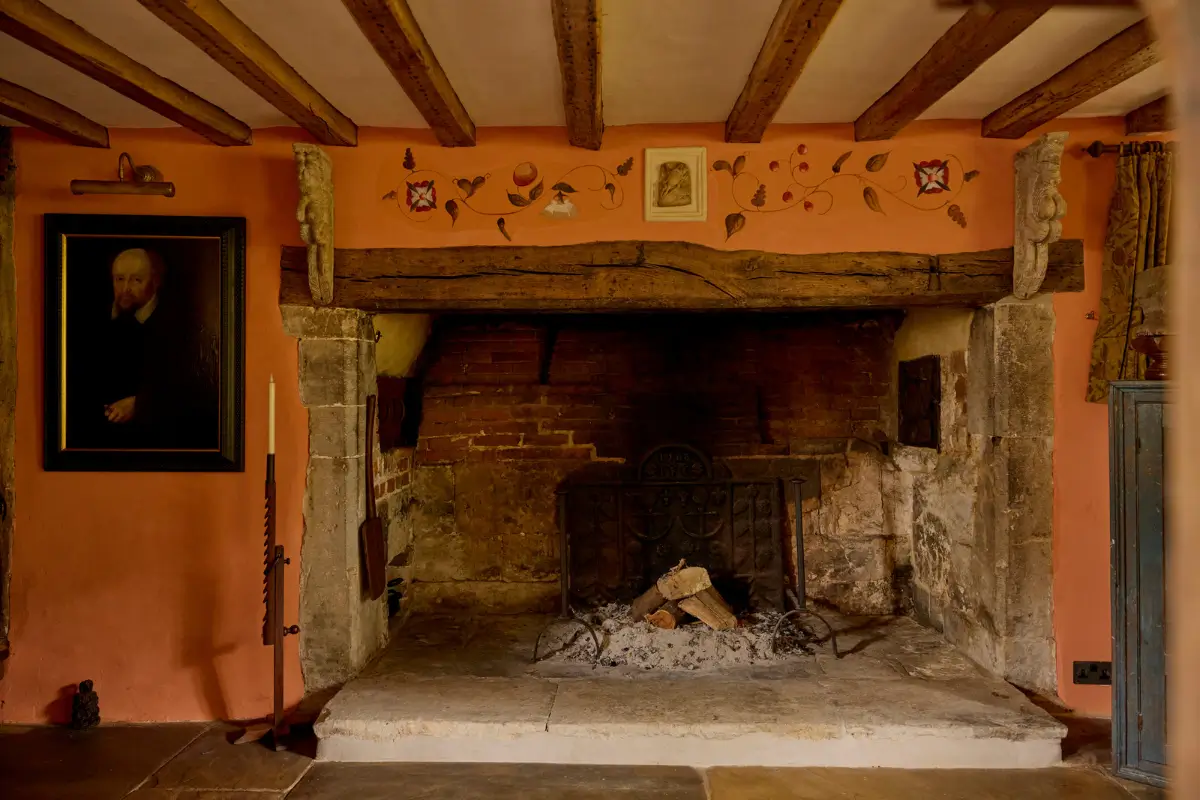An English Cottage with Historic Character and a Charming Garden 4 palm-cottage30