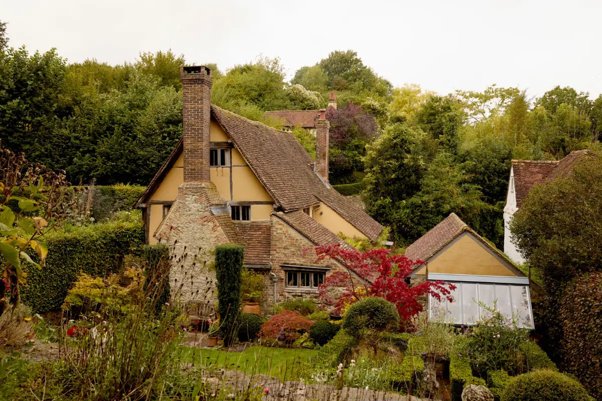 An English Cottage with Historic Character and a Charming Garden 1 palm-cottage37