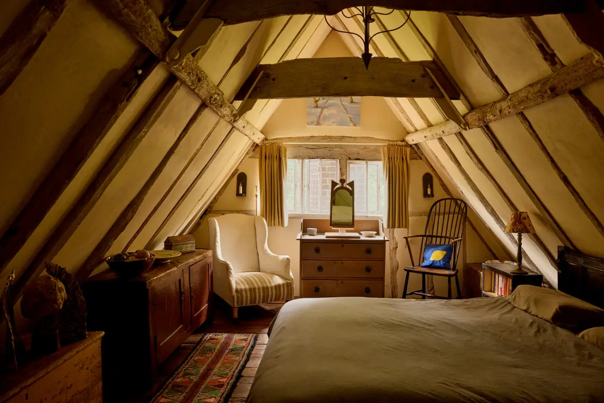 An English Cottage with Historic Character and a Charming Garden 28 palm-cottage6