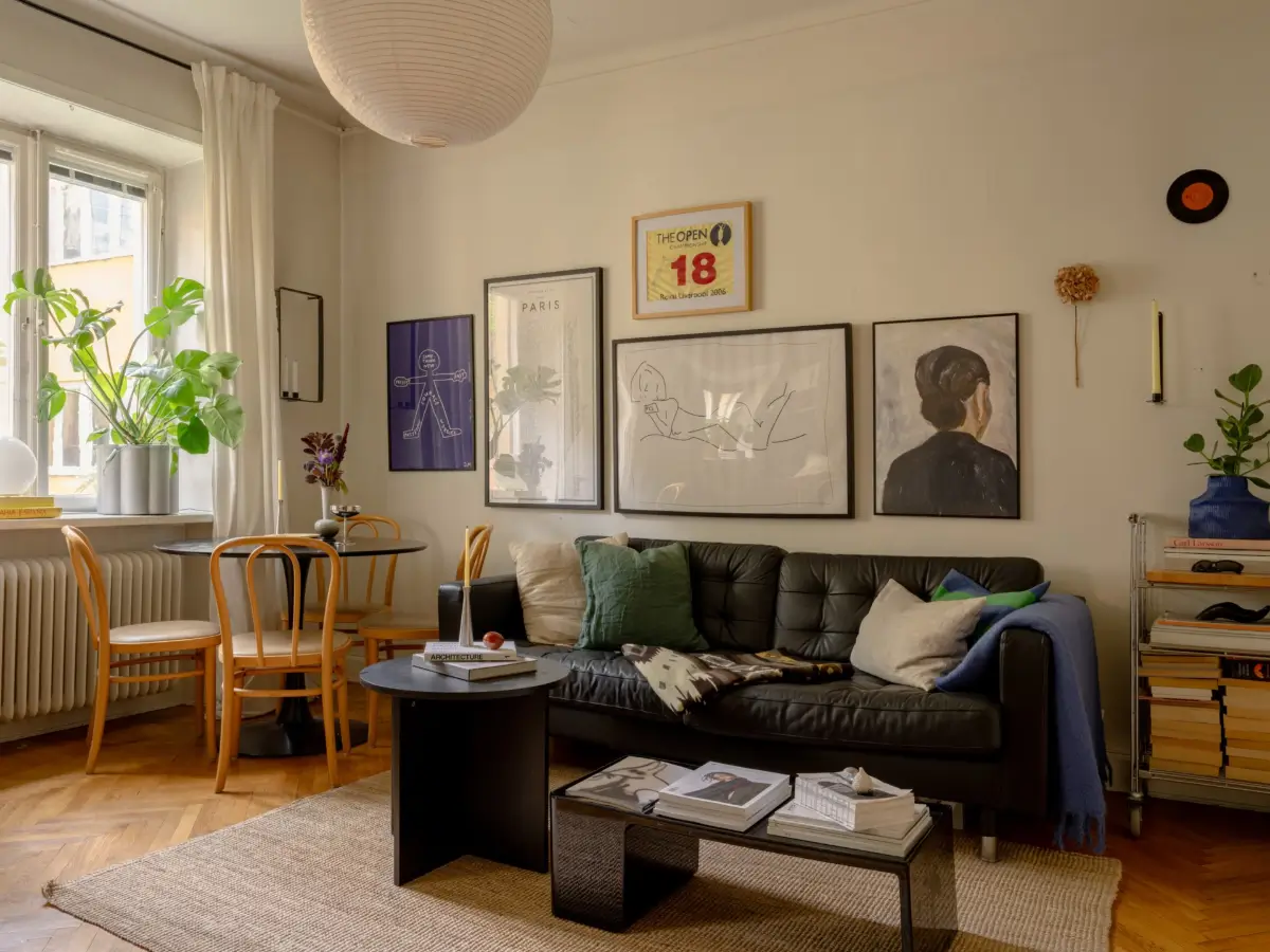 A 1920s Studio Apartment with a Forest Green Sleeping Alcove 2 sitting room parquet floor A 1920s Studio Apartment with a Forest Green Sleeping Alcove