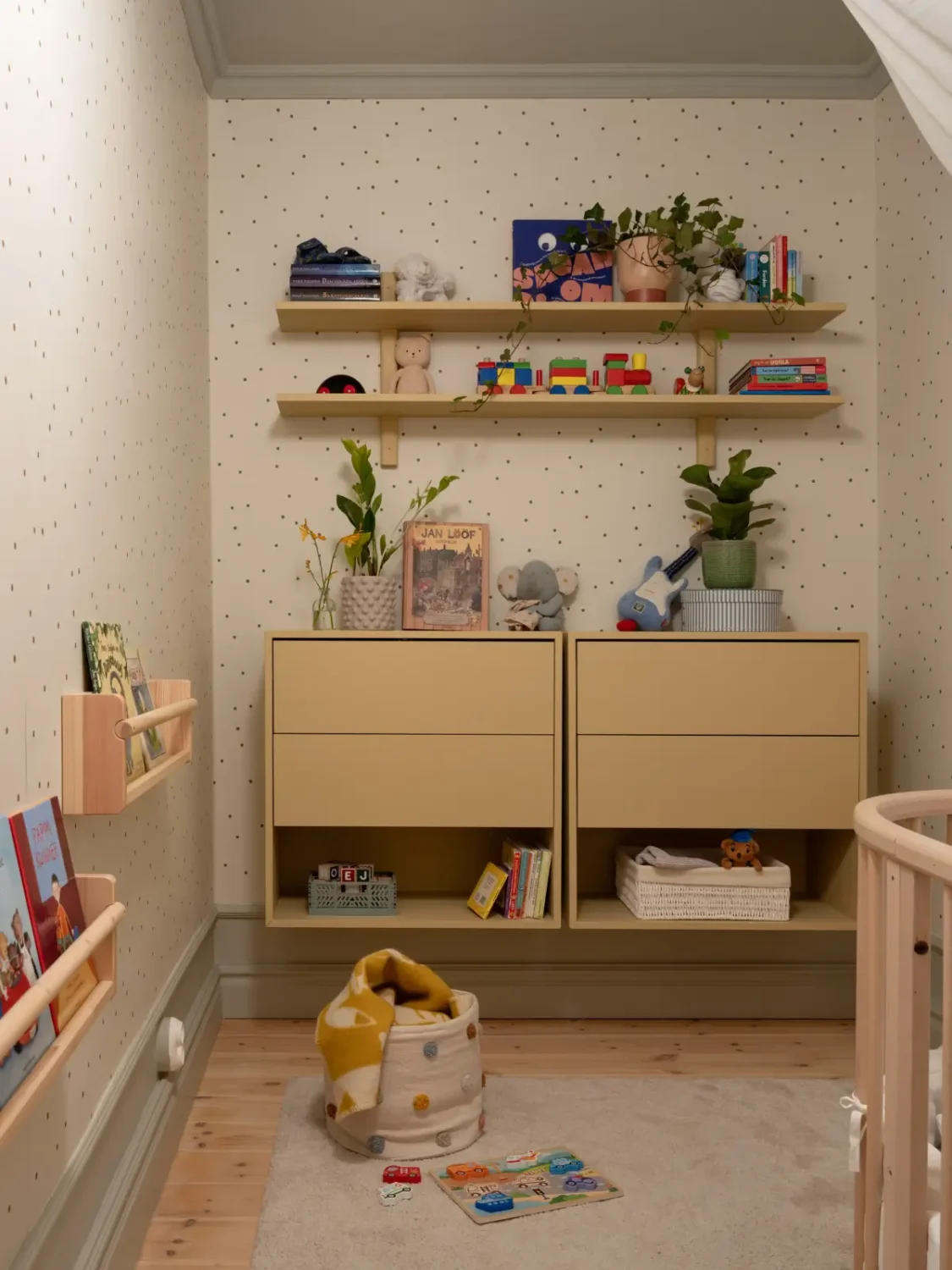 Best of 2025: Children's Rooms 21 small nursery dot wallpaper