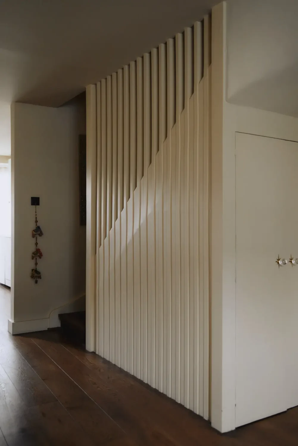 Modern Craftsmanship and Historic Charm in a London Home 15 stairs