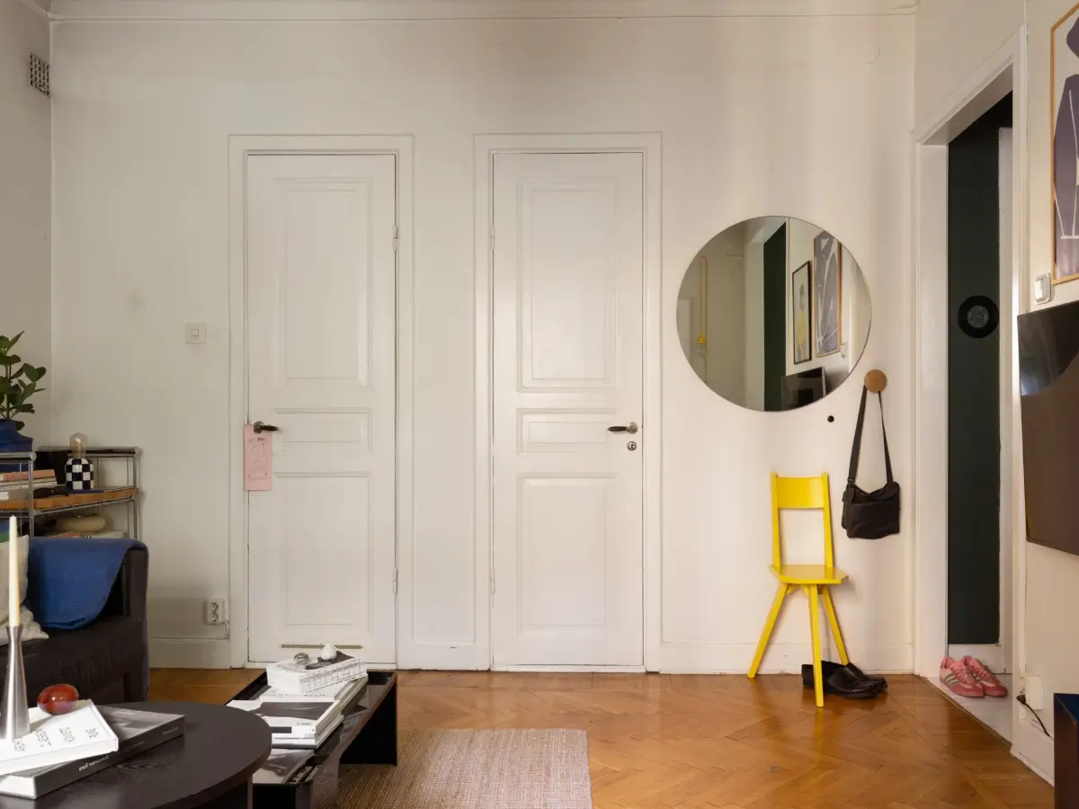 A 1920s Studio Apartment with a Forest Green Sleeping Alcove 13 studio built in wardrobes A 1920s Studio Apartment with a Forest Green Sleeping Alcove