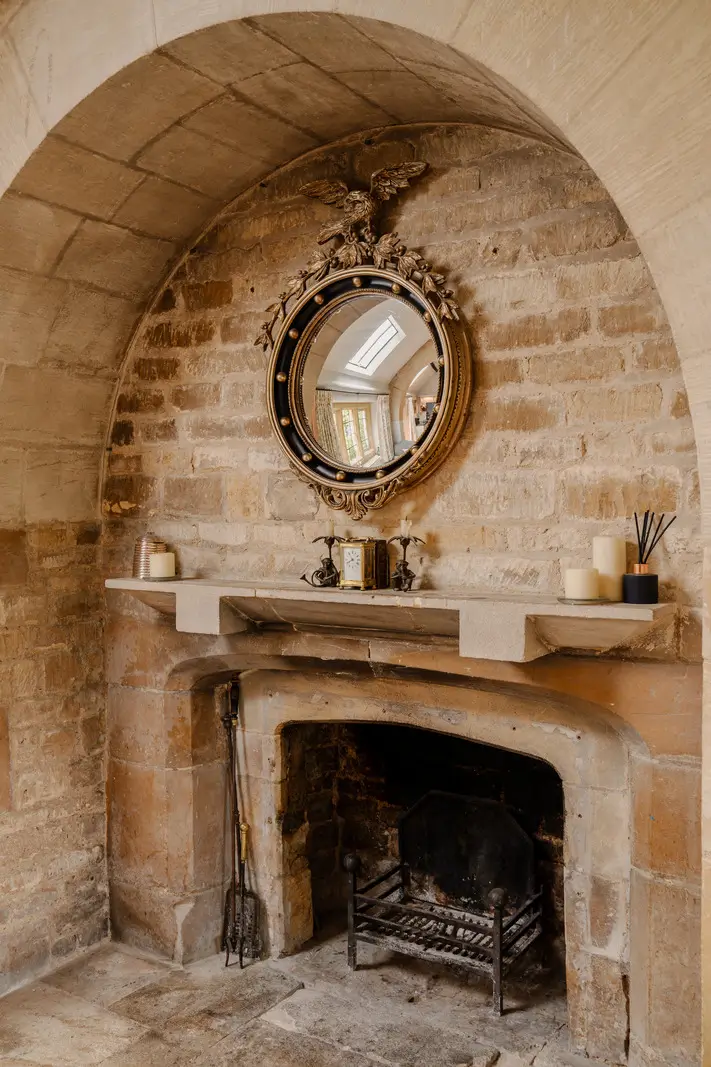 A Georgian Country House Packed with Historical Features 8 the-ford-manor26