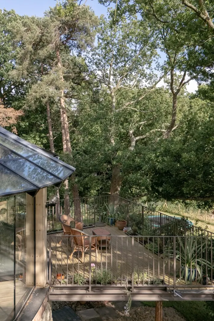 The Roundhouse: A Sustainable Five-Bedroom House in the Hertfordshire Countryside 4 the roundhouse balcony