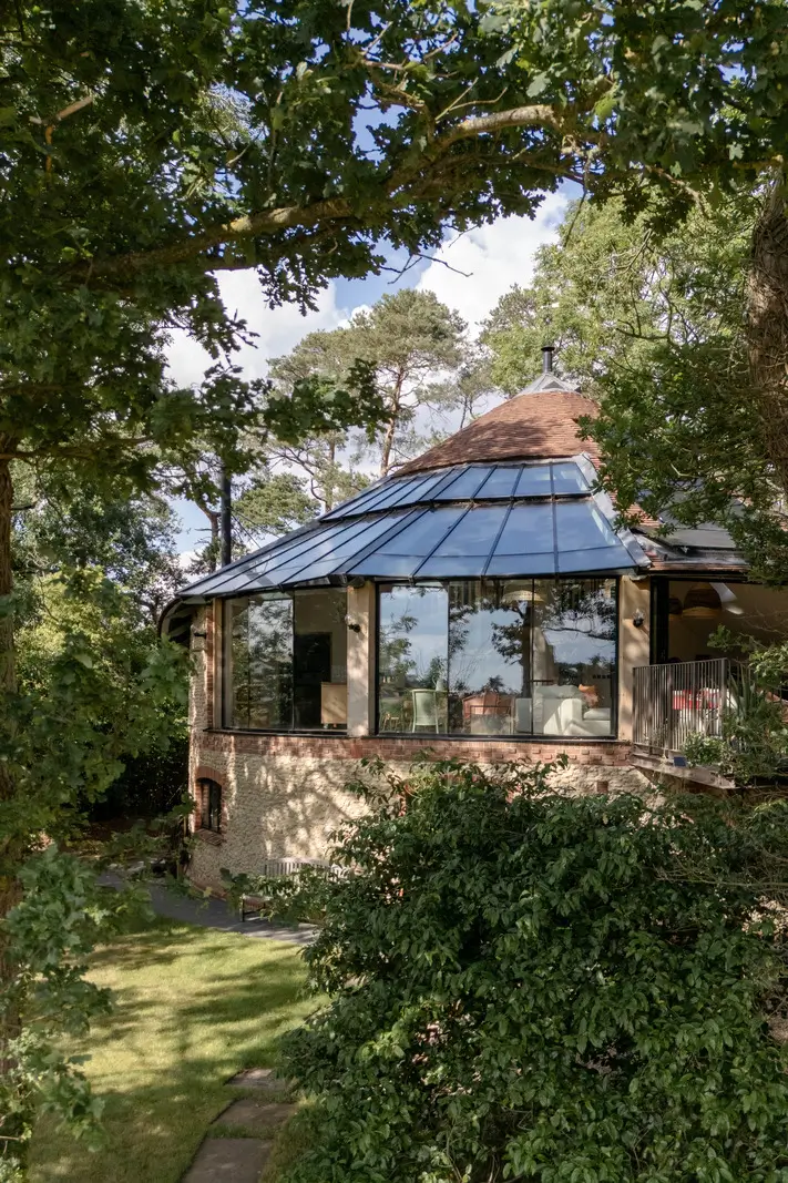 The Roundhouse: A Sustainable Five-Bedroom House in the Hertfordshire Countryside 3 the roundhouse england