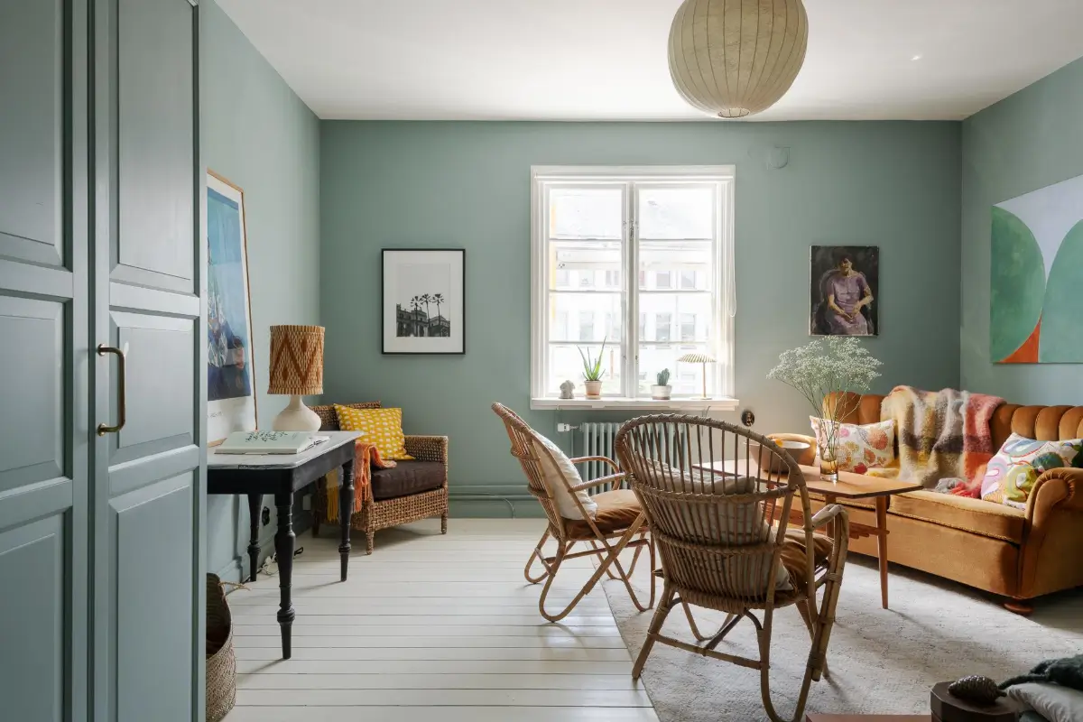 Historic Character and Color in a Swedish Studio Apartment 2 vintage style studio apartment