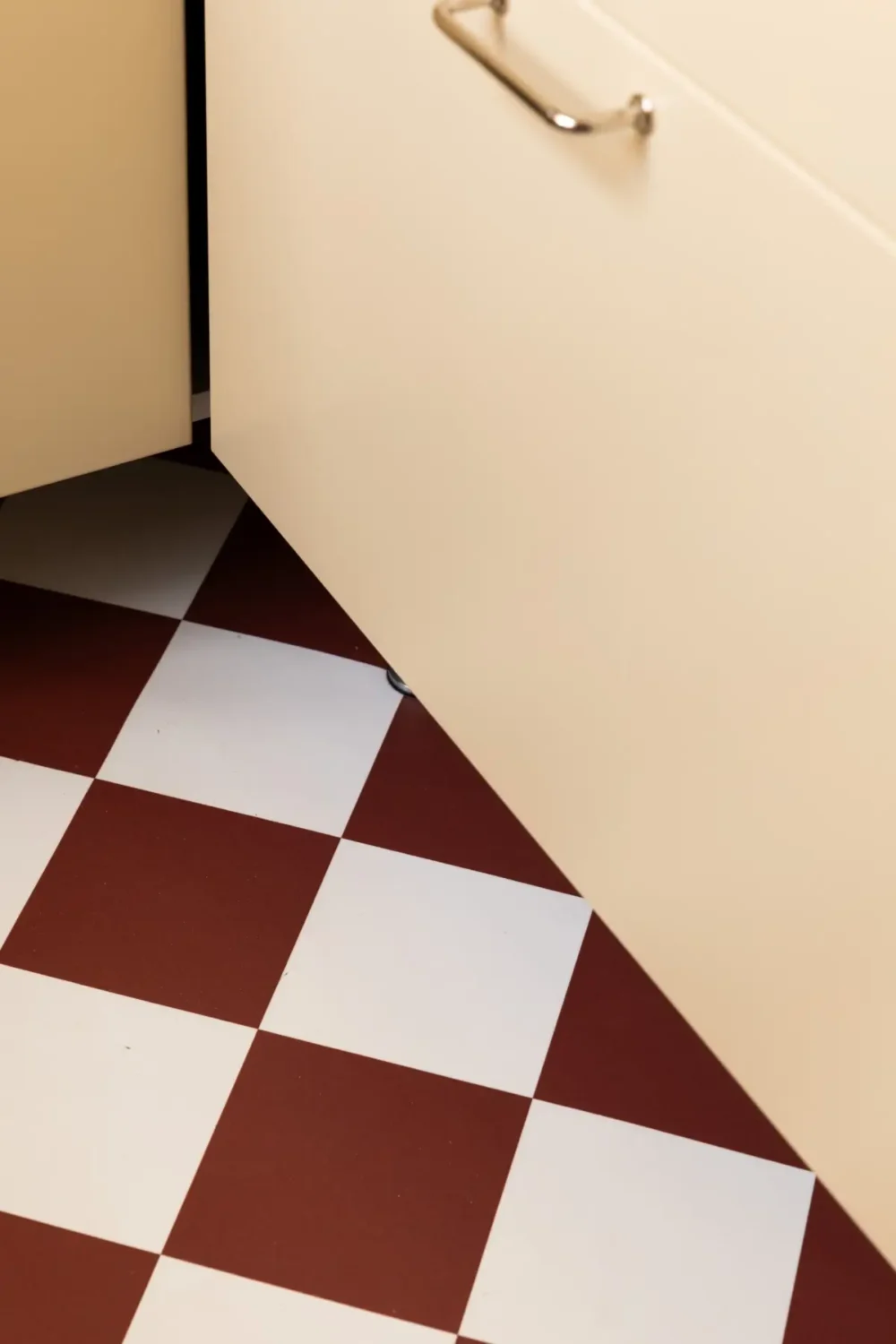 A Warm Beige Studio Apartment with a Butter-Yellow Kitchen 20 warm-beige-studio-apartment-yellow-kitchen-nordroom7