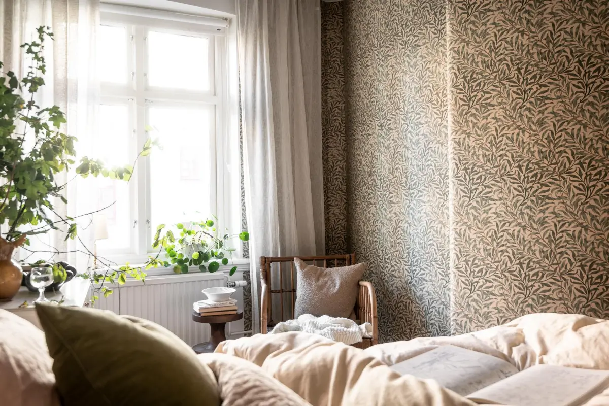 William Morris Wallpapers and Period Features in a Gothenburg Apartment 23 bedroom wicker chair